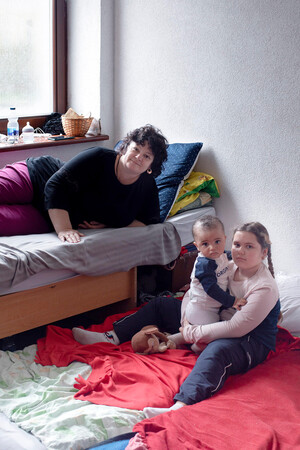 Tetyana * (46), Karina (22, daughter), David (11 m., Karina’s son) from Zaporizhzhia